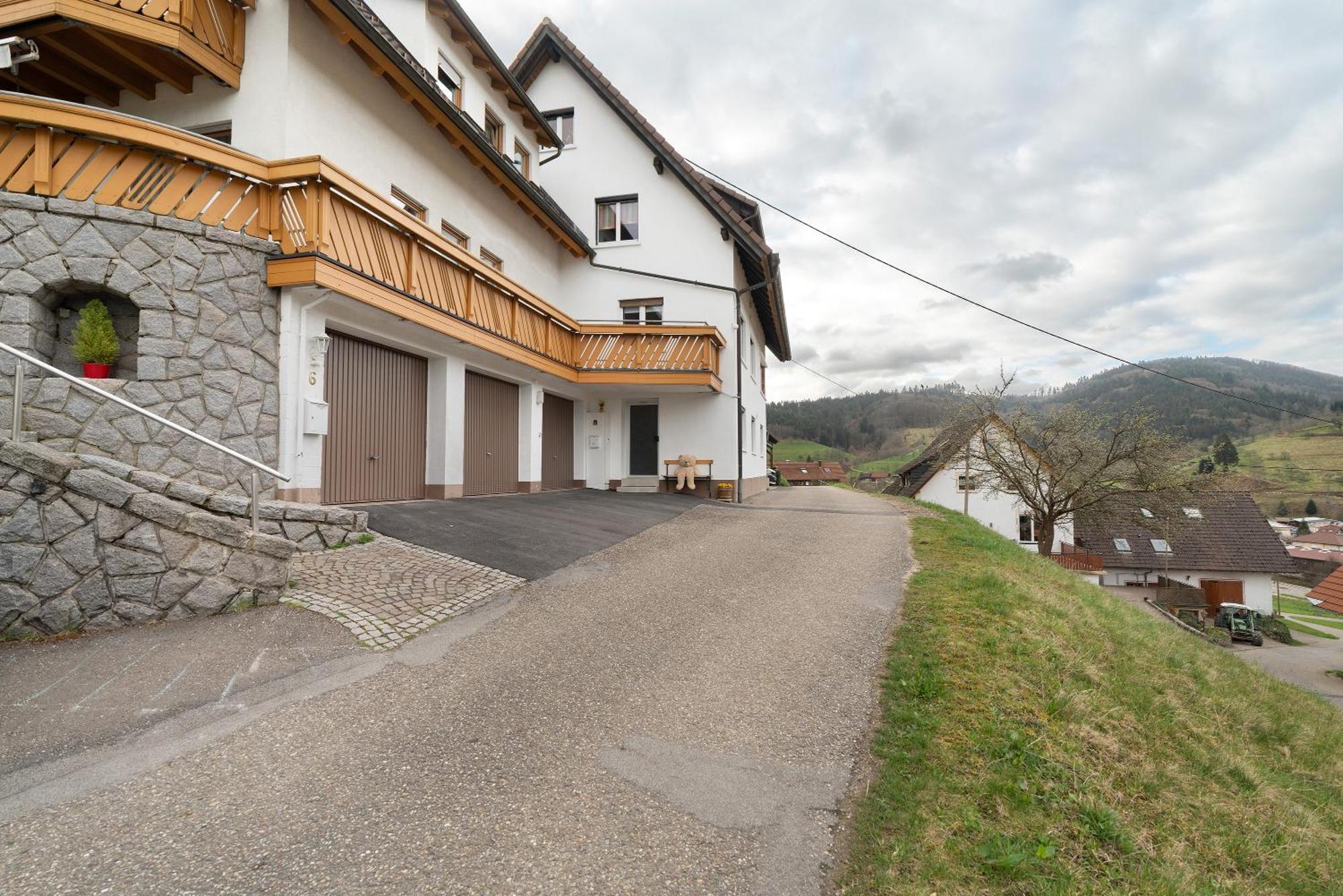 Haus Am Schroffen Apartment Ottenhofen im Schwarzwald Exterior photo