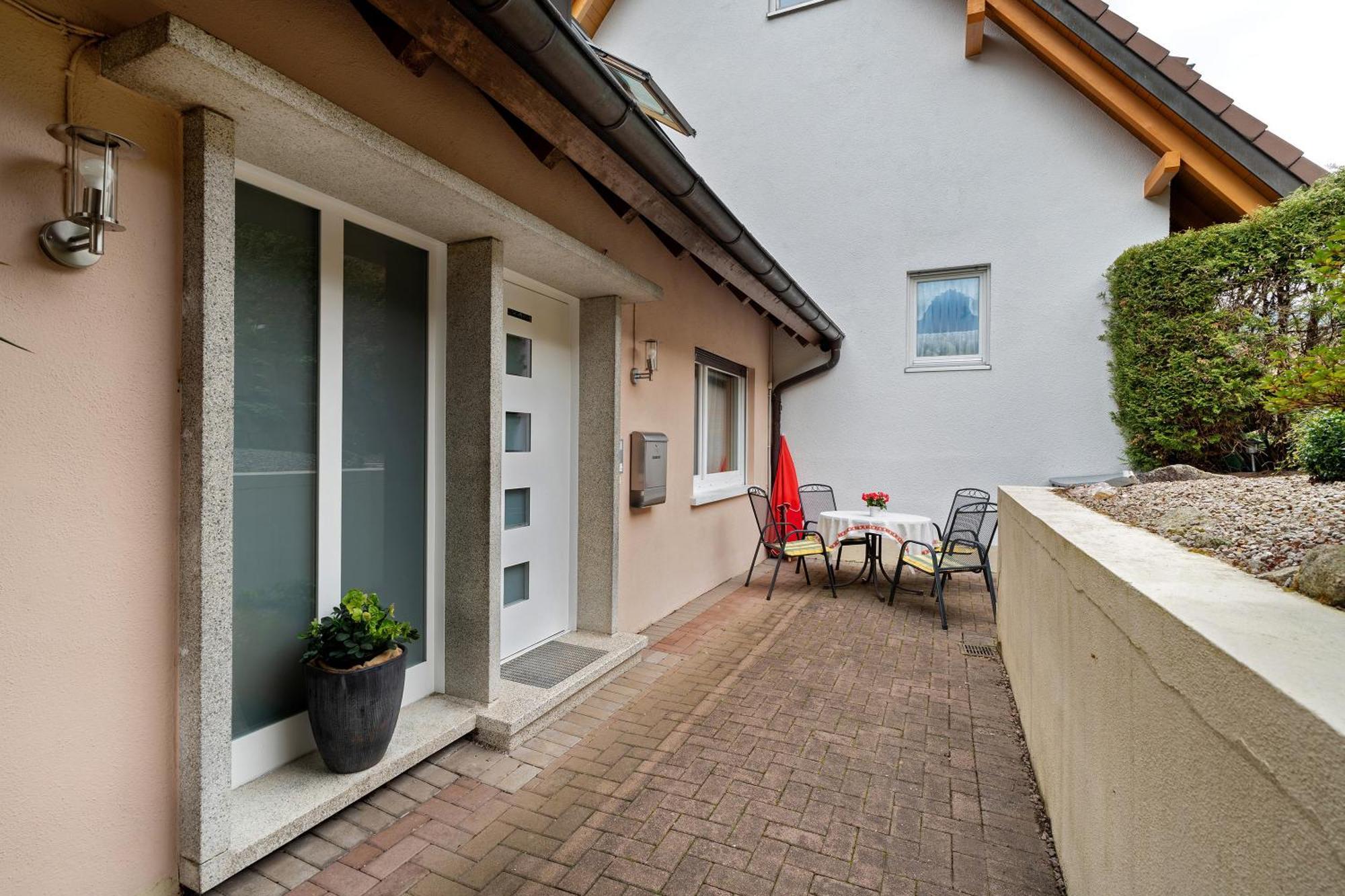 Haus Am Schroffen Apartment Ottenhofen im Schwarzwald Exterior photo